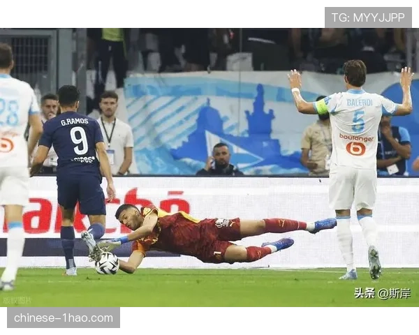 法甲积分榜巴黎两分领跑,马赛朗斯同分紧追冠军悬念迭起