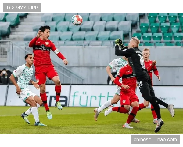 弗赖堡防守体系革新成效显著 近12场仅失11球场均失球0.92个